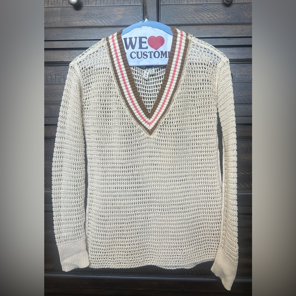 Free People We The Free Beige V-Neck Knit Sweater long sleeve top size S